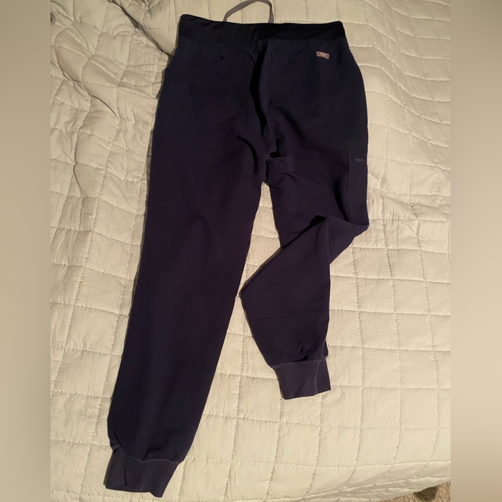 FIGS Women’s Zamora Jogger Pants - Navy